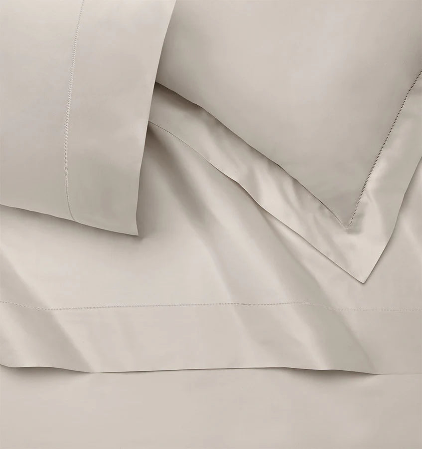 Giotto Sateen Duvet Cover & Sham Collection