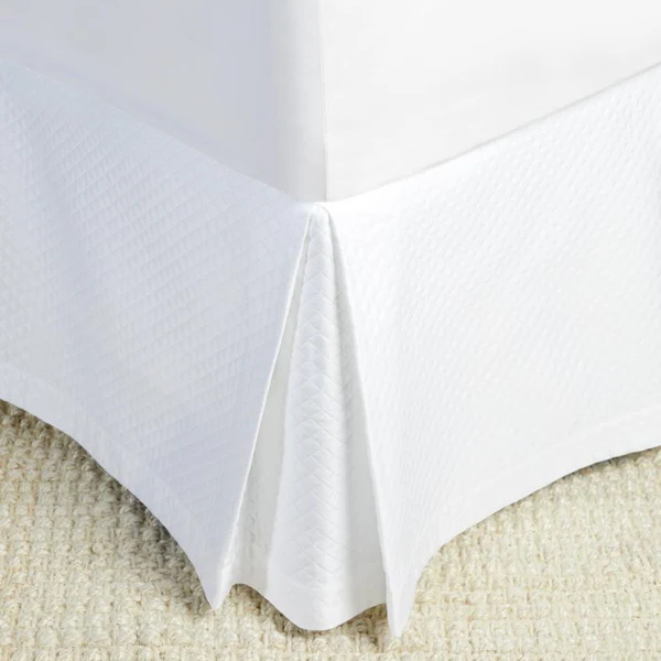 Bari Diamond Piqué Matelassé Bed Skirt