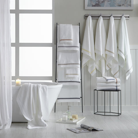 Sferra Bello Stone Fade-Resistant 700 gsm Bath Towels