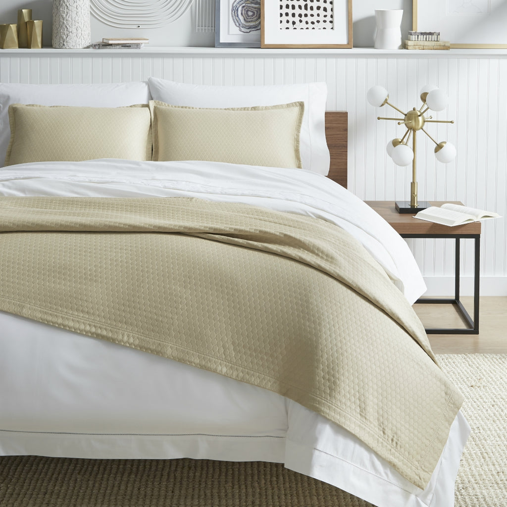 Standard Sham 21X26 - Favo Collection - By Sferra