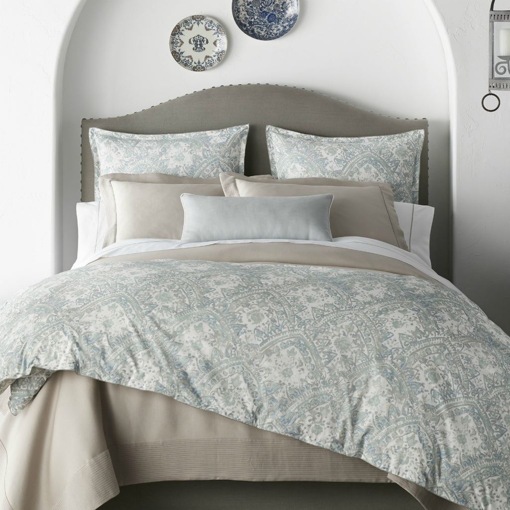 PEACOCK ALLEY Seville Duvet Cover & Shams Lynnens, Fine Linens