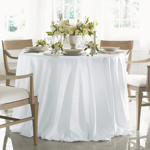 https://lynnens.com/cdn/shop/products/acanthus-tablecloth_large.gif?v=1602776891